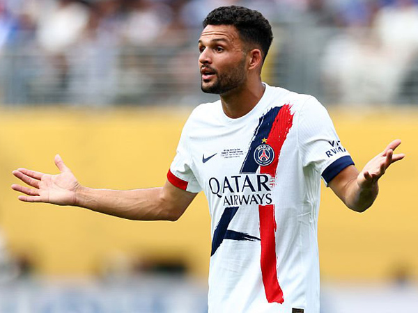 PSG Siap Lepas Goncalo Ramos, Liverpool dan MU Berminat